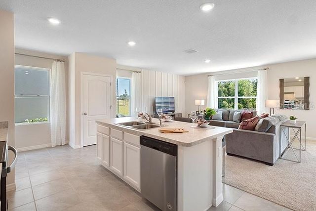 3866 MOLERA BEACH STREET, Davenport, FL 33837