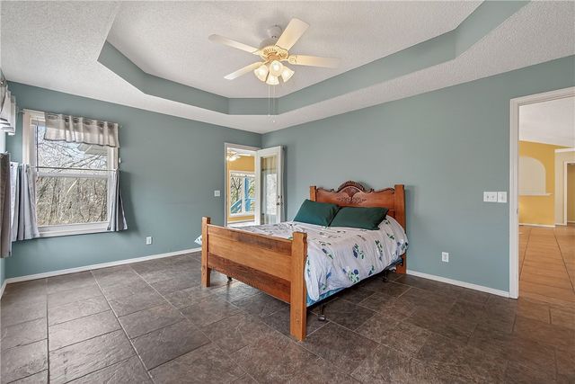 6 Wards Lane, Bella Vista, AR 72715