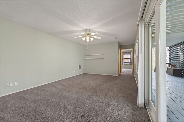 6 Wards Lane, Bella Vista, AR 72715