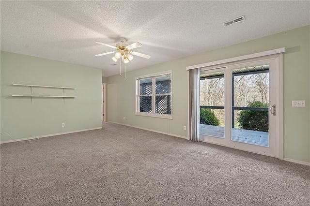 6 Wards Lane, Bella Vista, AR 72715