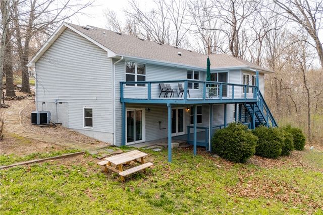 6 Wards Lane, Bella Vista, AR 72715