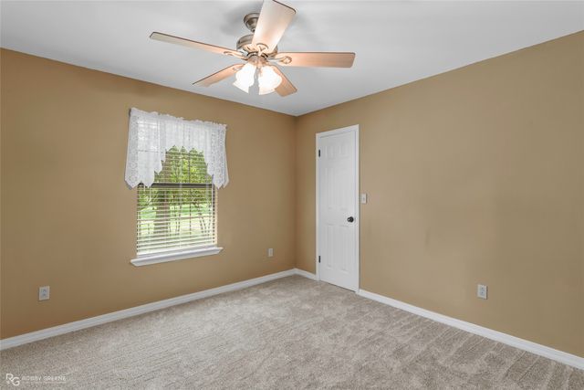 183 Lakefront Road, Haughton, LA 71037