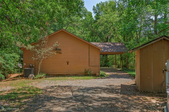 183 Lakefront Road, Haughton, LA 71037