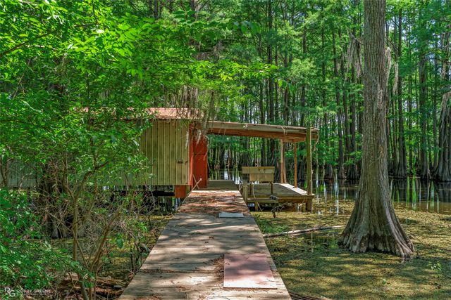 183 Lakefront Road, Haughton, LA 71037