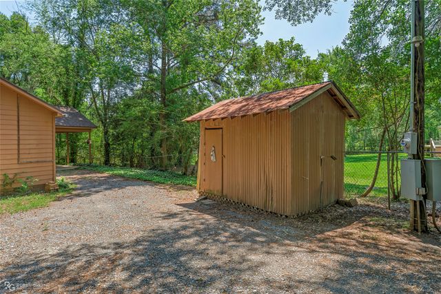 183 Lakefront Road, Haughton, LA 71037