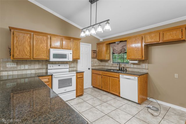 183 Lakefront Road, Haughton, LA 71037