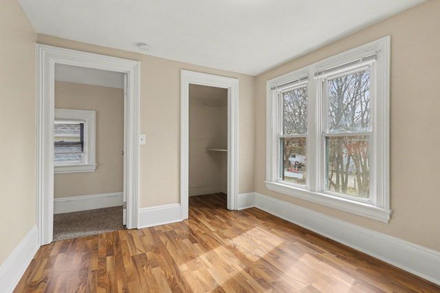154 Carrier Street Ne, City Of Grand Rapids, MI 49505
