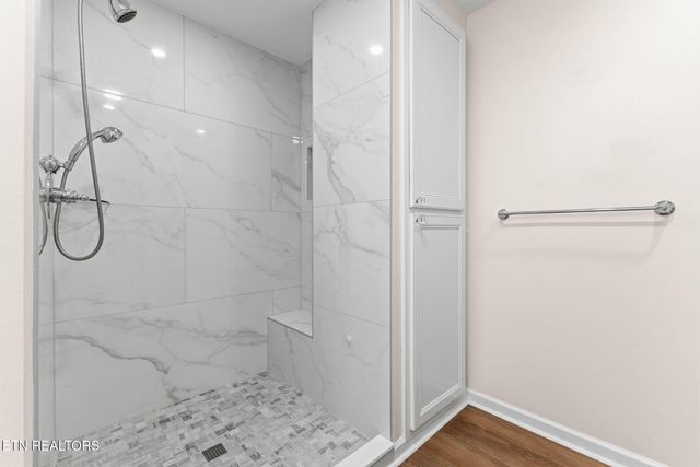 916 Highland Point Drive, Knoxville, TN 37919