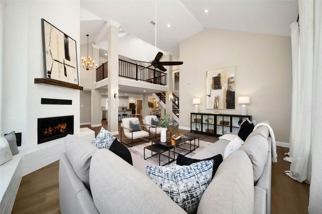 14520 Diamondhead N, Conroe, TX 77356