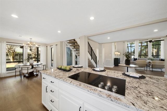 14520 Diamondhead N, Conroe, TX 77356