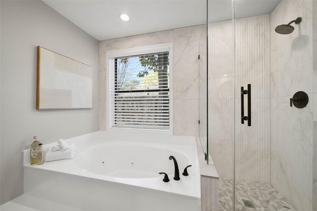 14520 Diamondhead N, Conroe, TX 77356