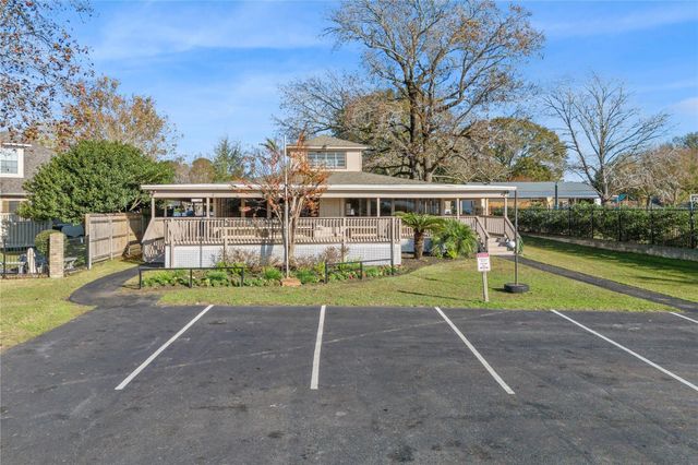 14520 Diamondhead N, Conroe, TX 77356