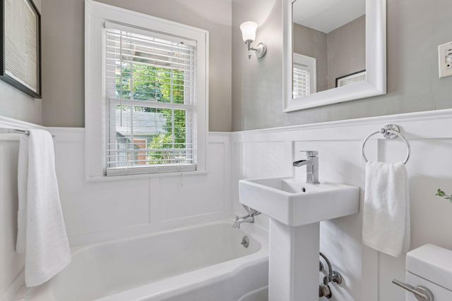 5348 Abbott Avenue S, Minneapolis, MN 55410