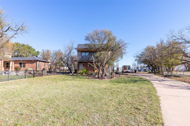 8449 Horseshoe Circle, Abilene, TX 79602