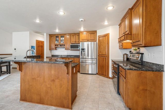 2403 ANTARES TERRACE, Green Bay, WI 54311