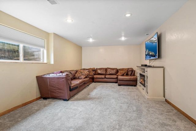 2403 ANTARES TERRACE, Green Bay, WI 54311