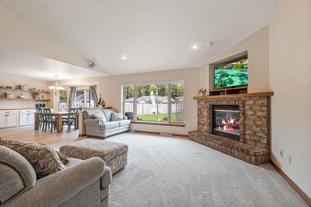 2403 ANTARES TERRACE, Green Bay, WI 54311