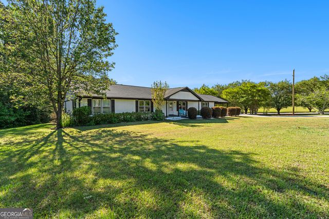 2687 Sharpsburg McCullum Road, Newnan, GA 30265