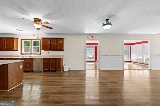 2687 Sharpsburg McCullum Road, Newnan, GA 30265