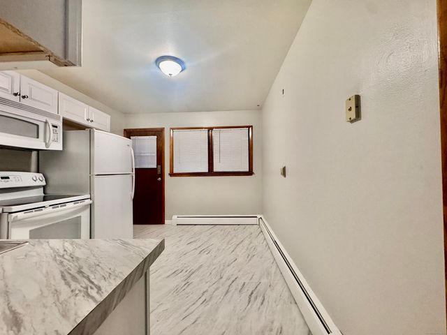 197 Potuccos Ring Road Apt 5, Wolcott, CT 06716