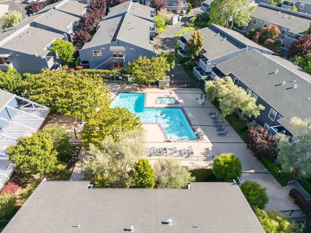 209 Boardwalk Avenue H, San Bruno, CA 94066