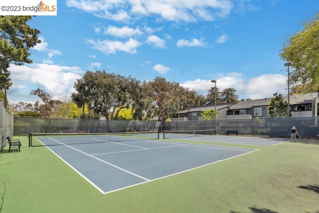 209 Boardwalk Avenue H, San Bruno, CA 94066