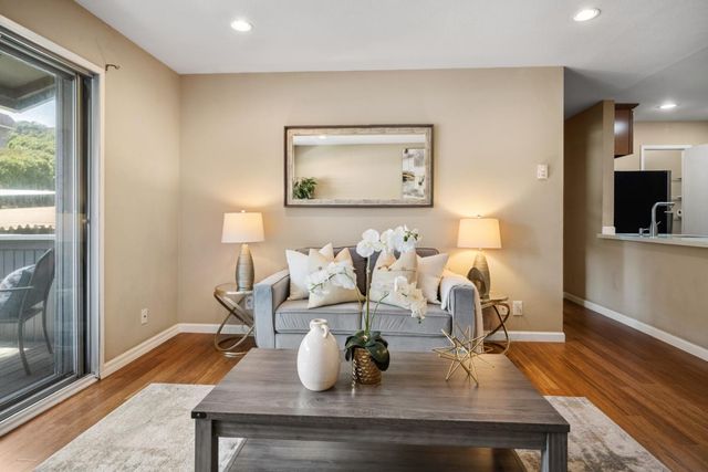 209 Boardwalk Avenue H, San Bruno, CA 94066