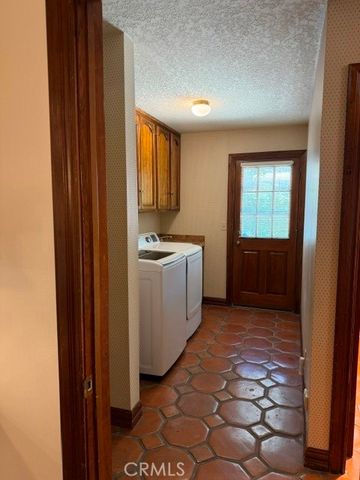 22231 Romar Street, Chatsworth, CA 91311