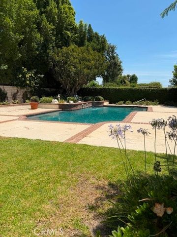 22231 Romar Street, Chatsworth, CA 91311