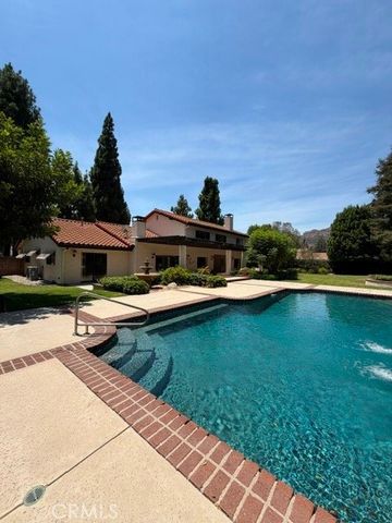 22231 Romar Street, Chatsworth, CA 91311