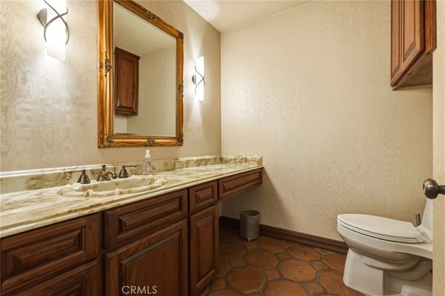 22231 Romar Street, Chatsworth, CA 91311