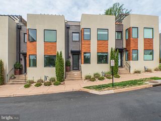 579 LOCHLYN HILL DR, Charlottesville, VA 22901