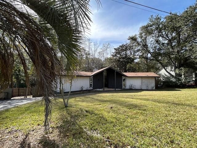 7671 Creekwood Drive, Mobile, AL 36695