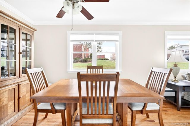 225 N Middletown Road J, Pearl River, NY 10965