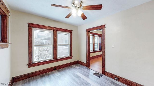 941 Hunt Street, Akron, OH 44306