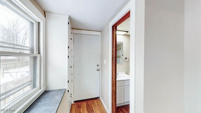 941 Hunt Street, Akron, OH 44306