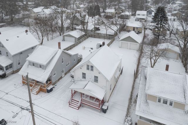 941 Hunt Street, Akron, OH 44306