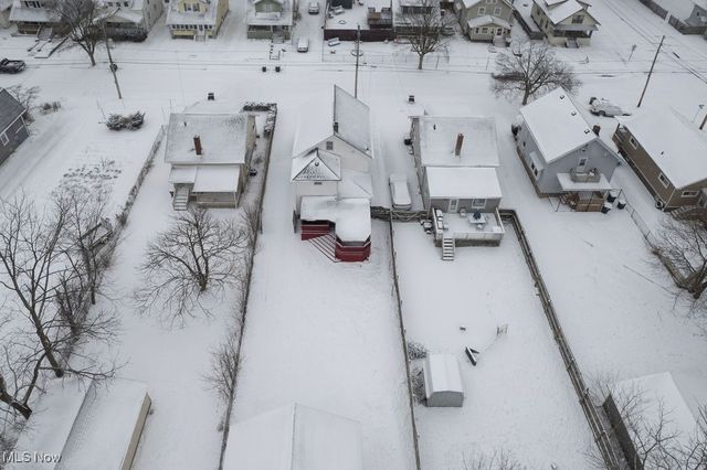 941 Hunt Street, Akron, OH 44306