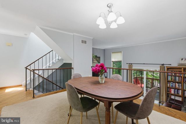 10 HELIOS CT, Newark, DE 19711