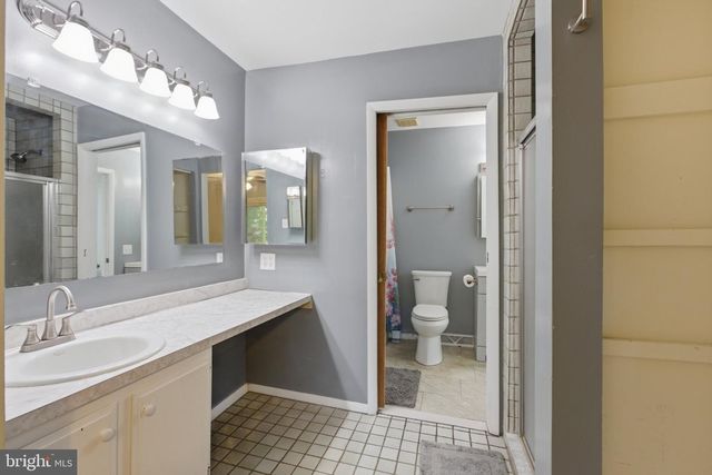 10 HELIOS CT, Newark, DE 19711