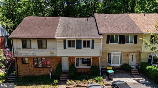 10 HELIOS CT, Newark, DE 19711