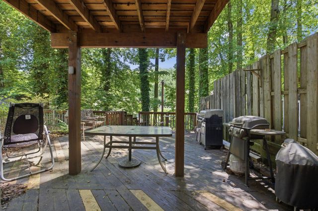 10 HELIOS CT, Newark, DE 19711