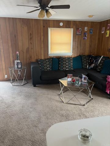 3 S Richard Drive, Pine Bluff, AR 71602