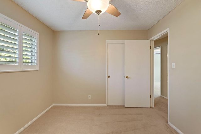 1162 Orangewood Dr, Lodi, CA 95240