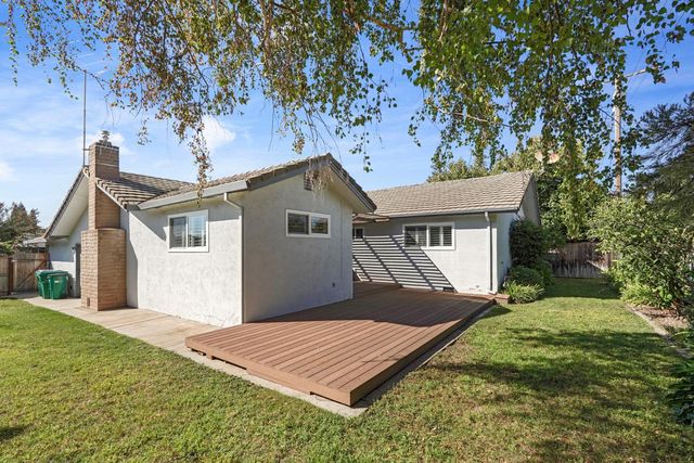 1162 Orangewood Dr, Lodi, CA 95240