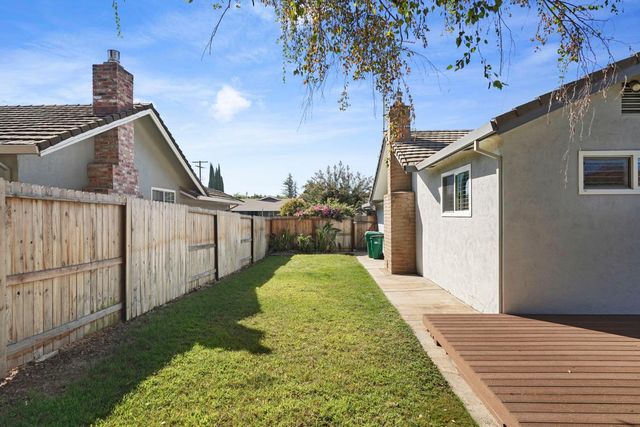 1162 Orangewood Dr, Lodi, CA 95240