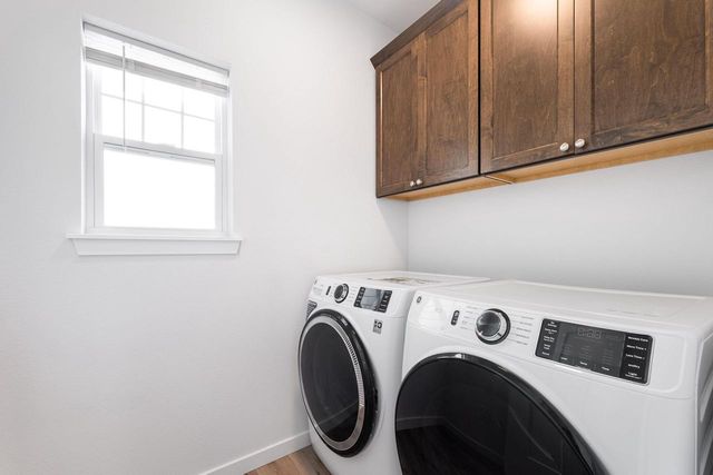 N118W7288 Fairway LANE, Cedarburg, WI 53012