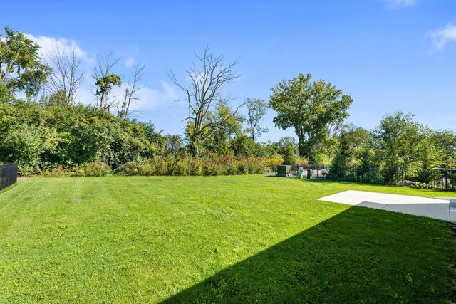 N118W7288 Fairway LANE, Cedarburg, WI 53012