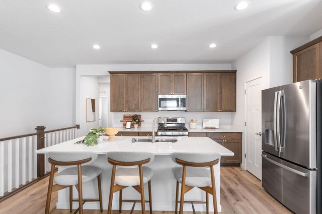 N118W7288 Fairway LANE, Cedarburg, WI 53012