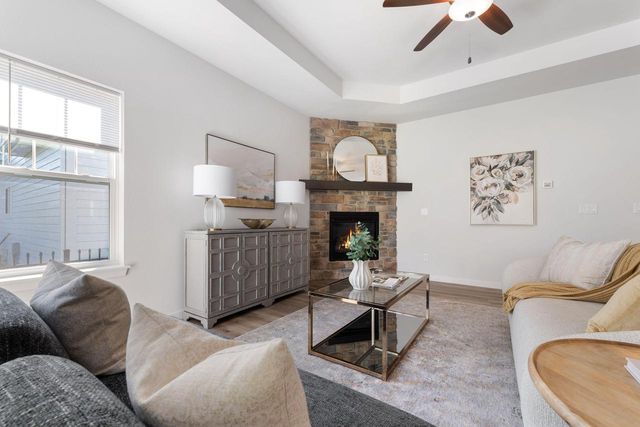 N118W7288 Fairway LANE, Cedarburg, WI 53012